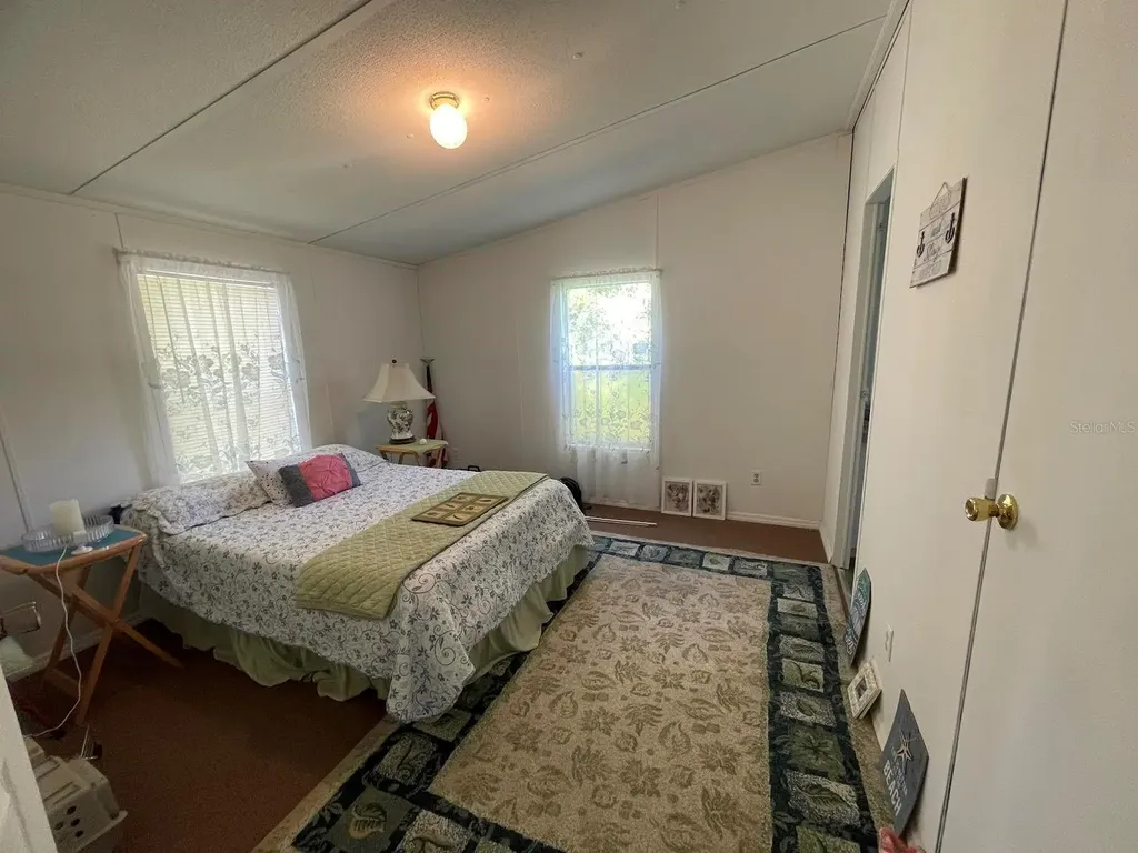 7181 NW 167th Place Trenton FL 32693