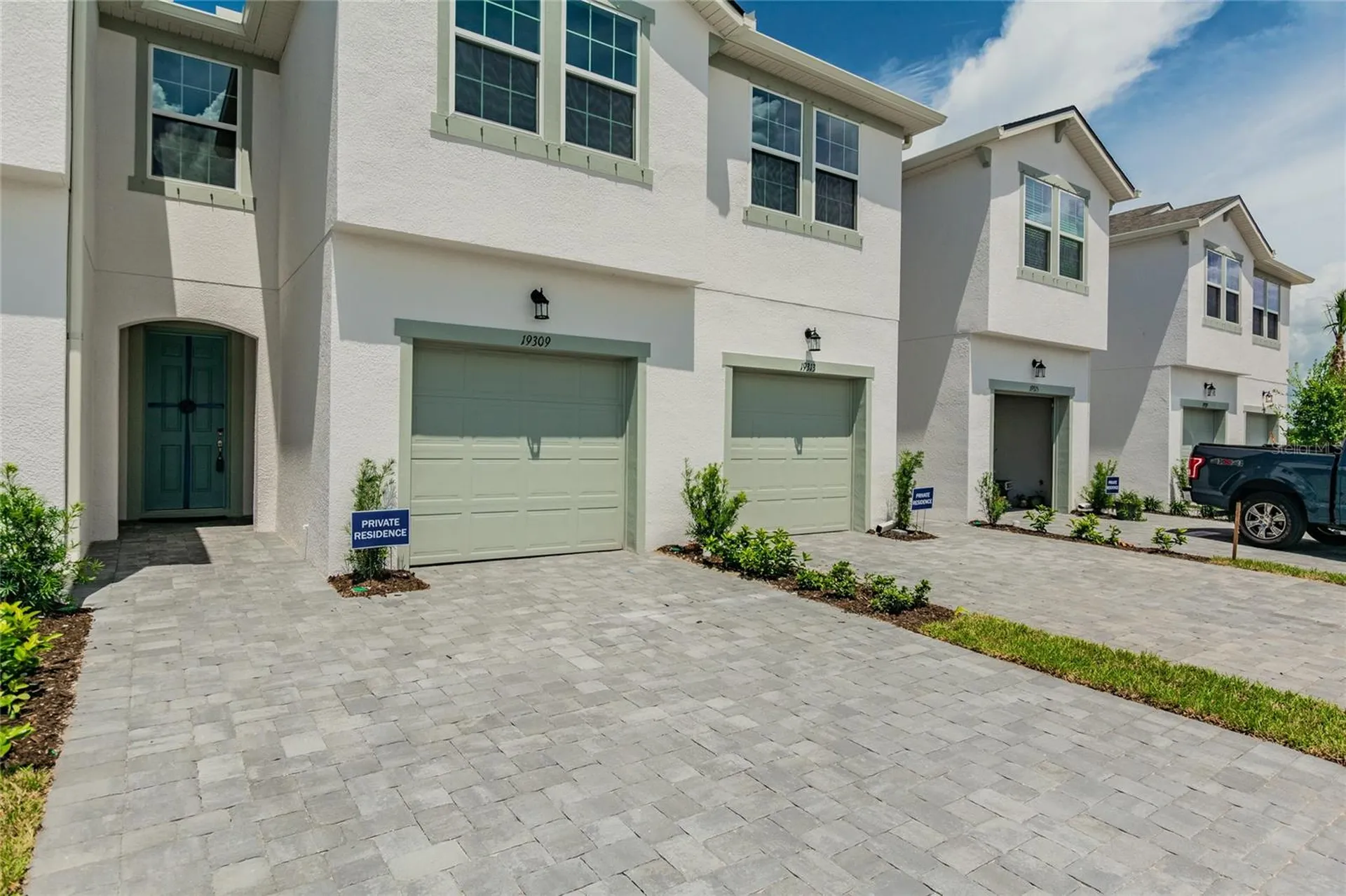 19309 Blue Pond Drive Lutz FL 33558