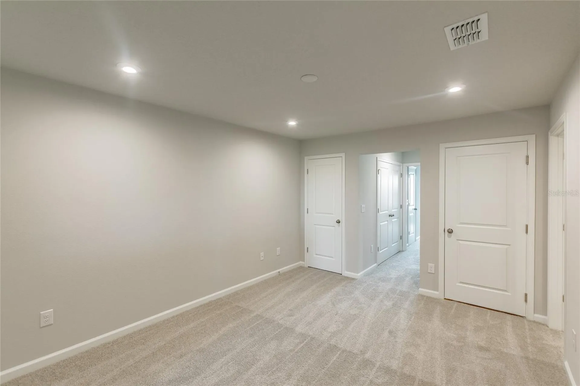 19309 Blue Pond Drive Lutz FL 33558