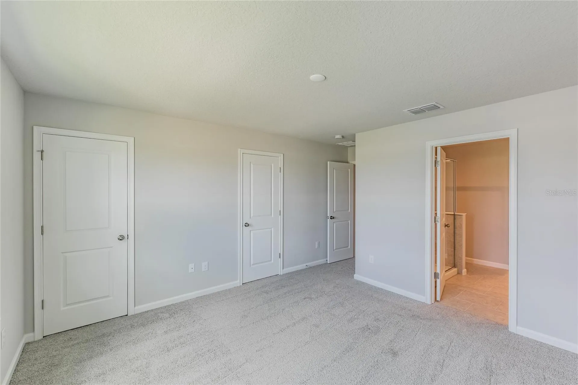 19309 Blue Pond Drive Lutz FL 33558