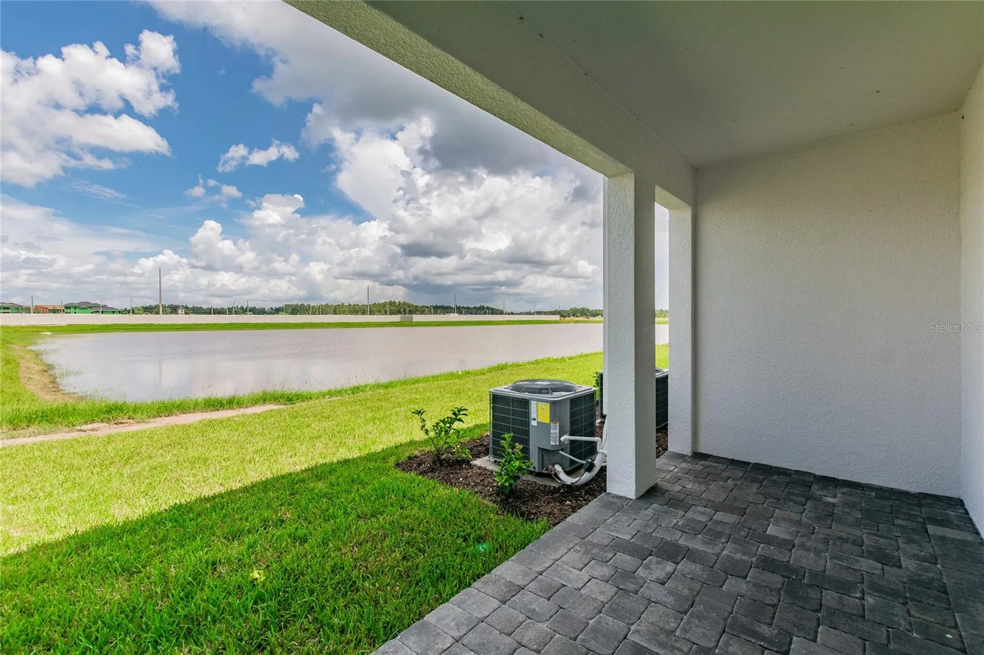 19309 Blue Pond Drive Lutz FL 33558