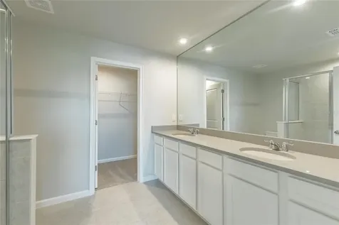 19309 Blue Pond Drive Lutz FL 33558