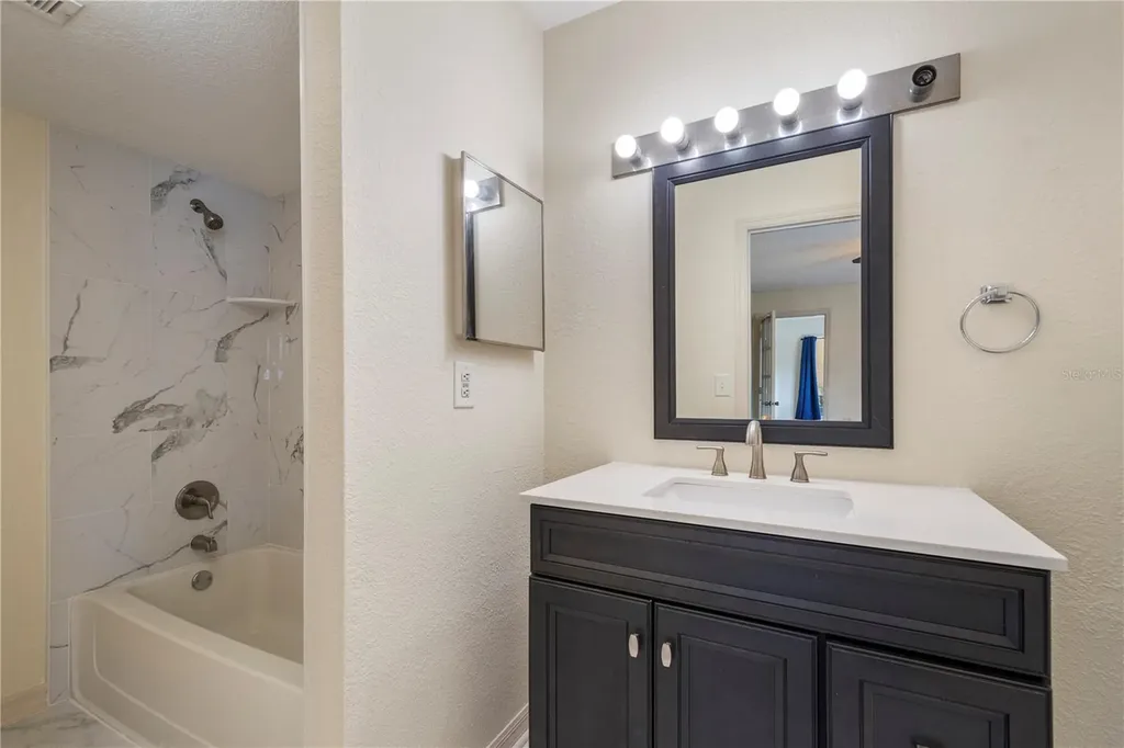 4512 Commander Drive Orlando FL 32822