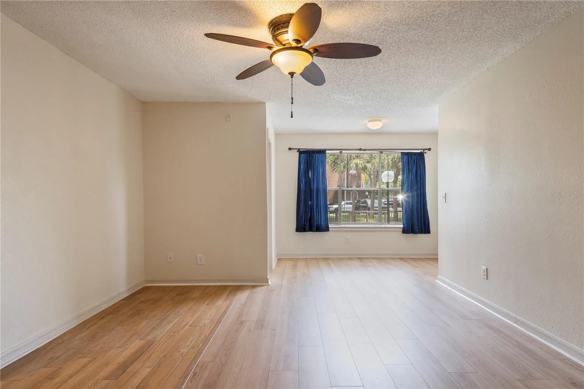 4512 Commander Drive Orlando FL 32822