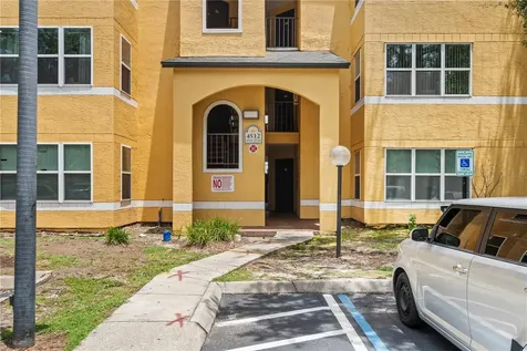 4512 Commander Drive Orlando FL 32822
