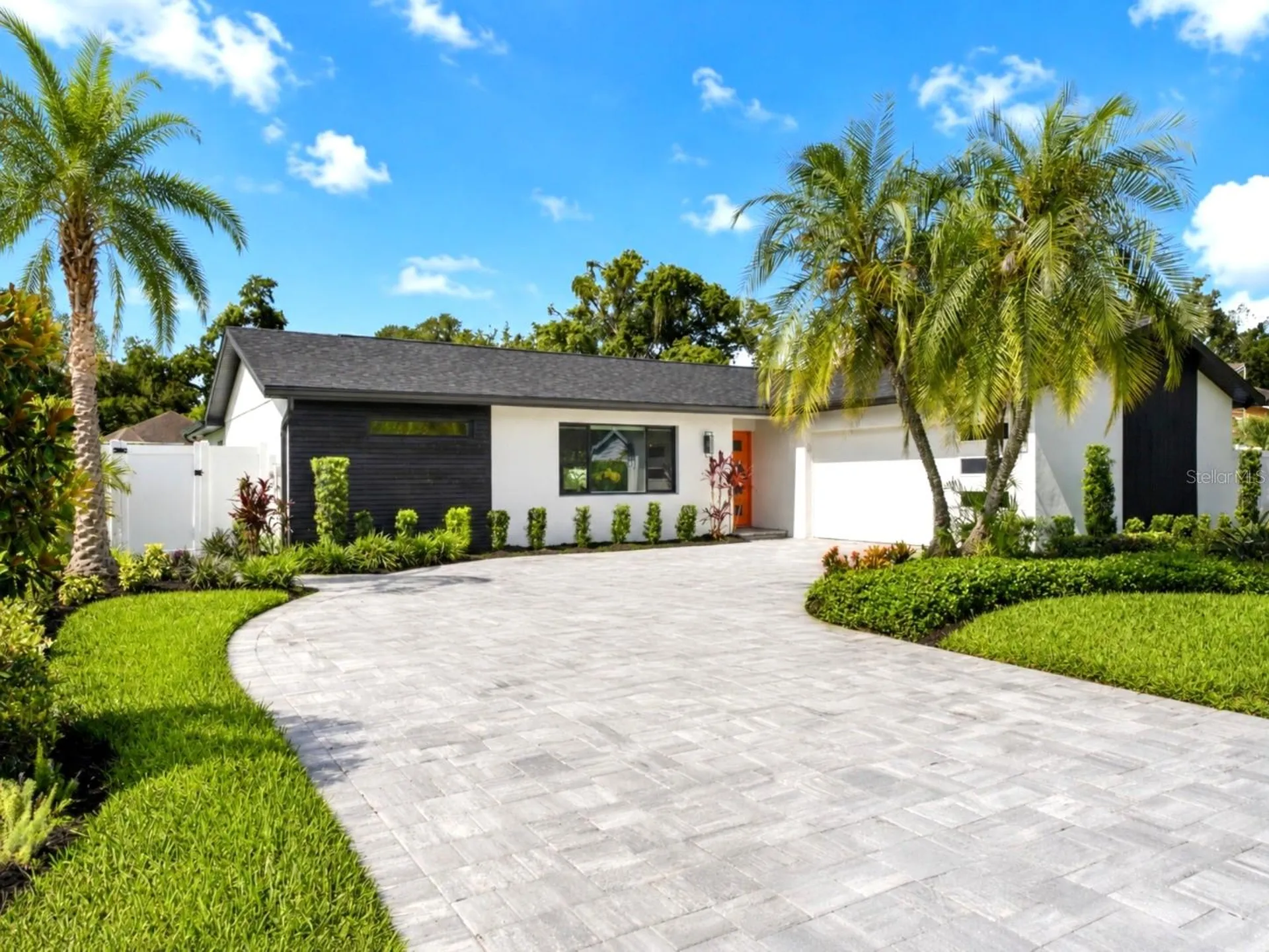 906 Samy Drive Tampa FL 33613