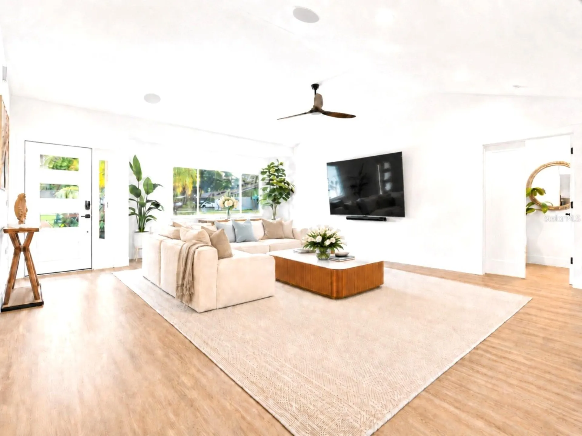 906 Samy Drive Tampa FL 33613