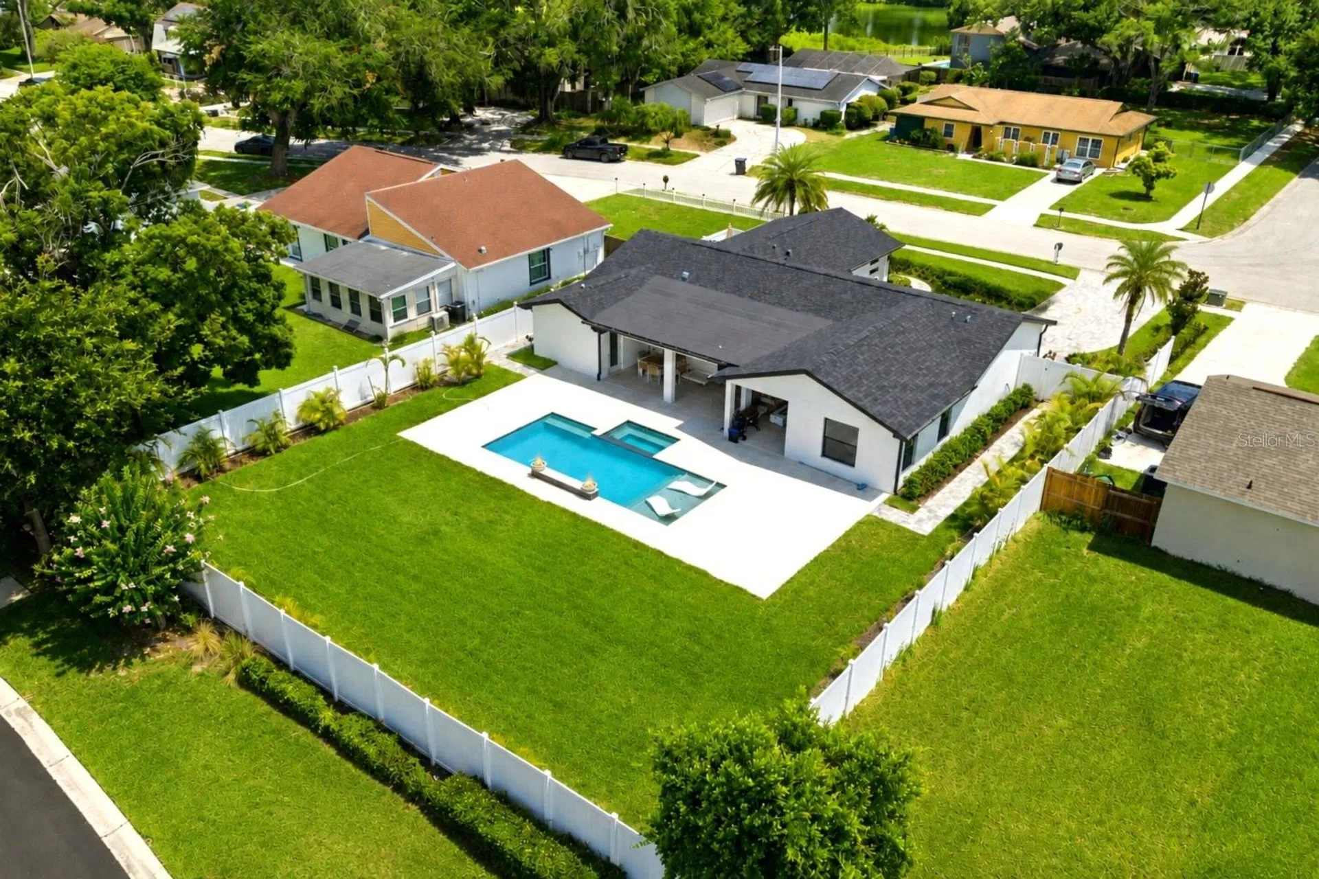 906 Samy Drive Tampa FL 33613