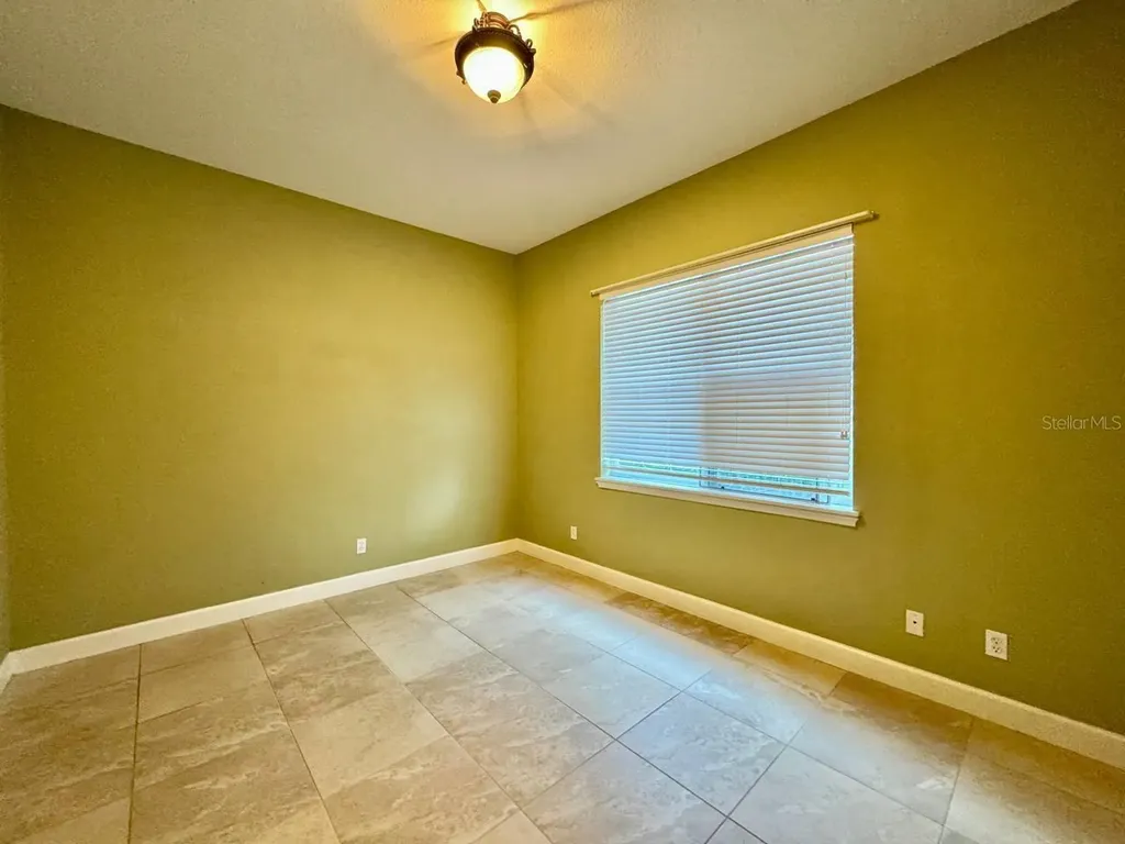 4620 W Browning Avenue Tampa FL 33629