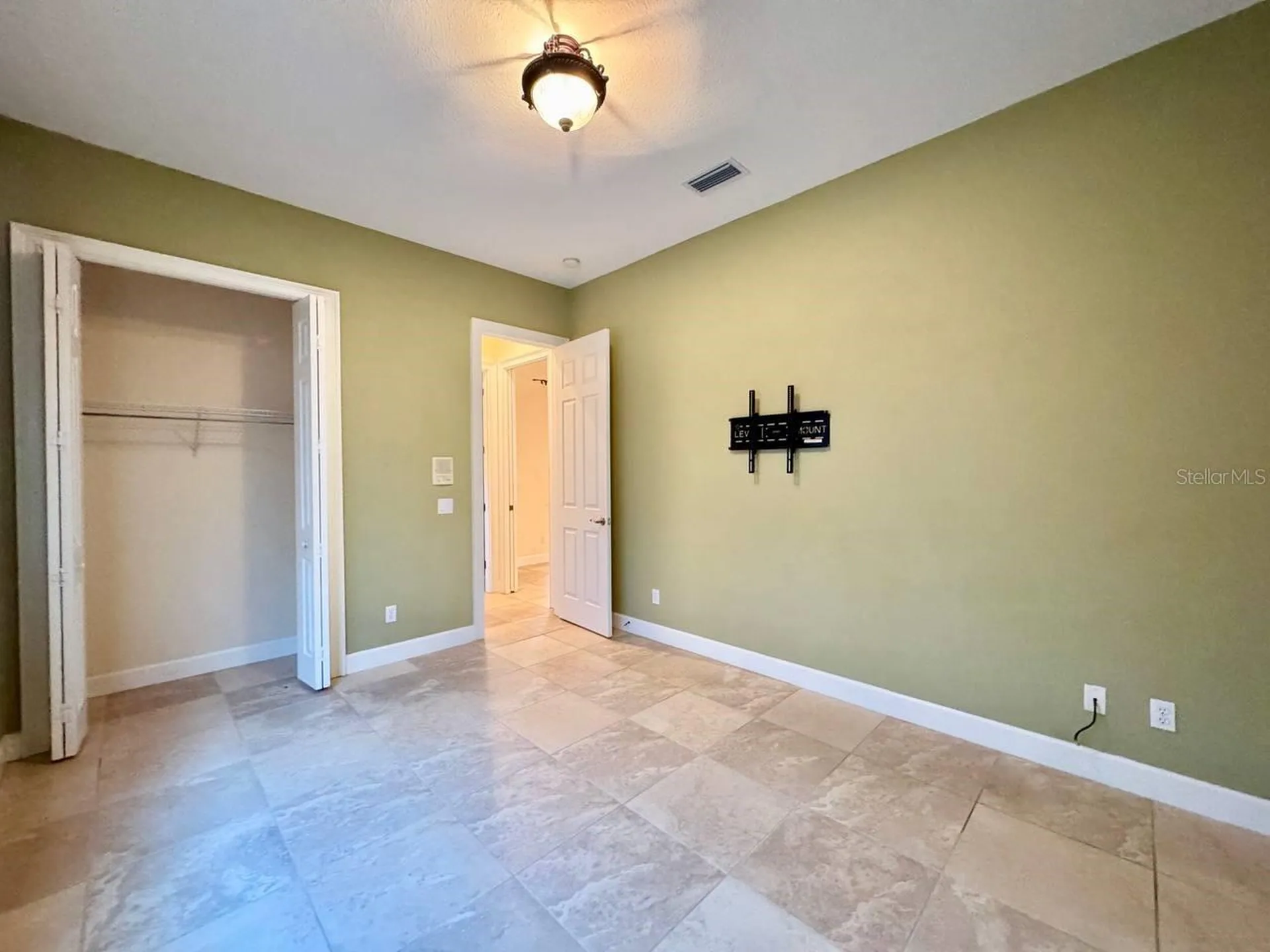 4620 W Browning Avenue Tampa FL 33629