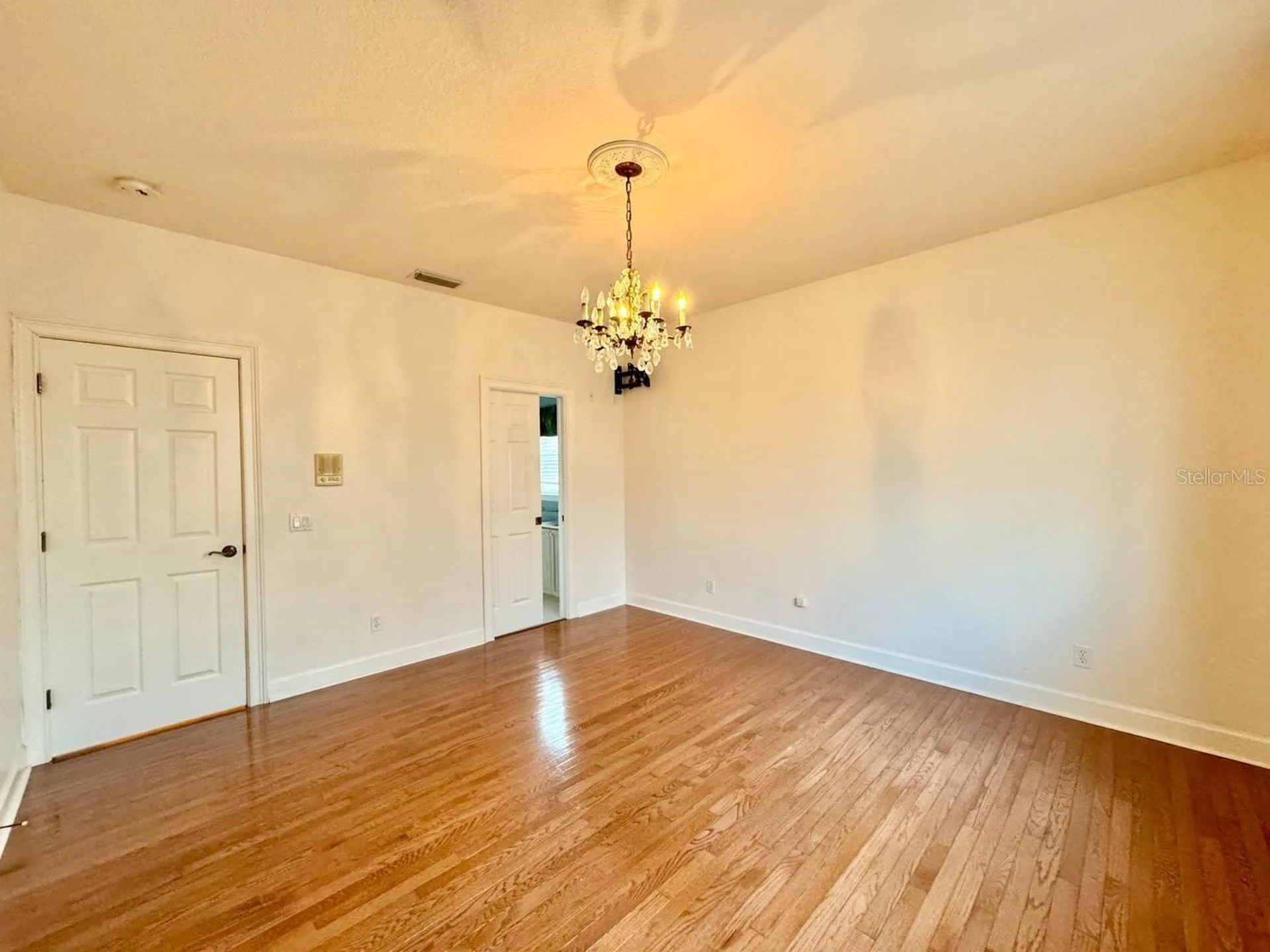 4620 W Browning Avenue Tampa FL 33629