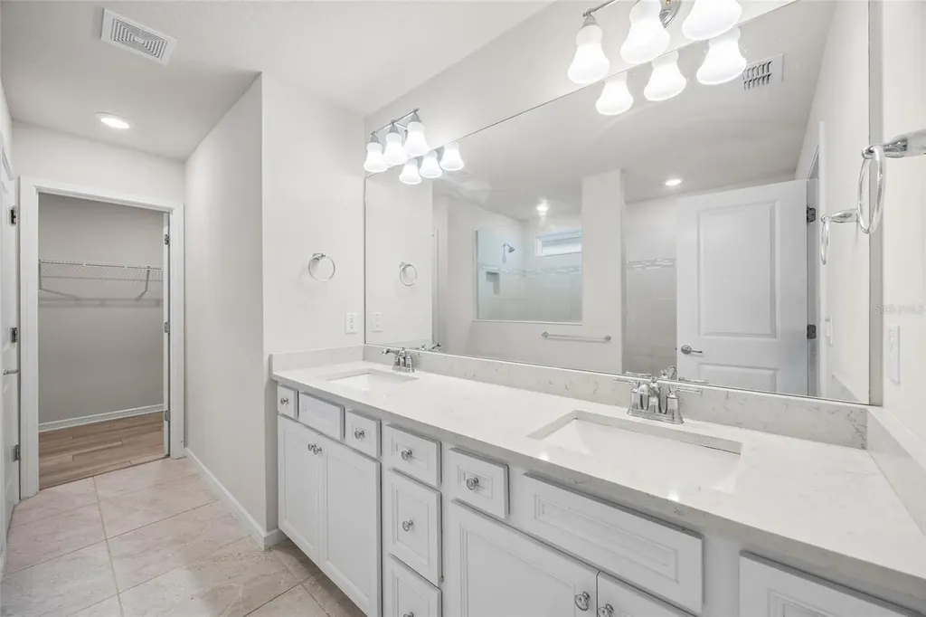 2993 Pier Pointe Lane Clearwater FL 33760