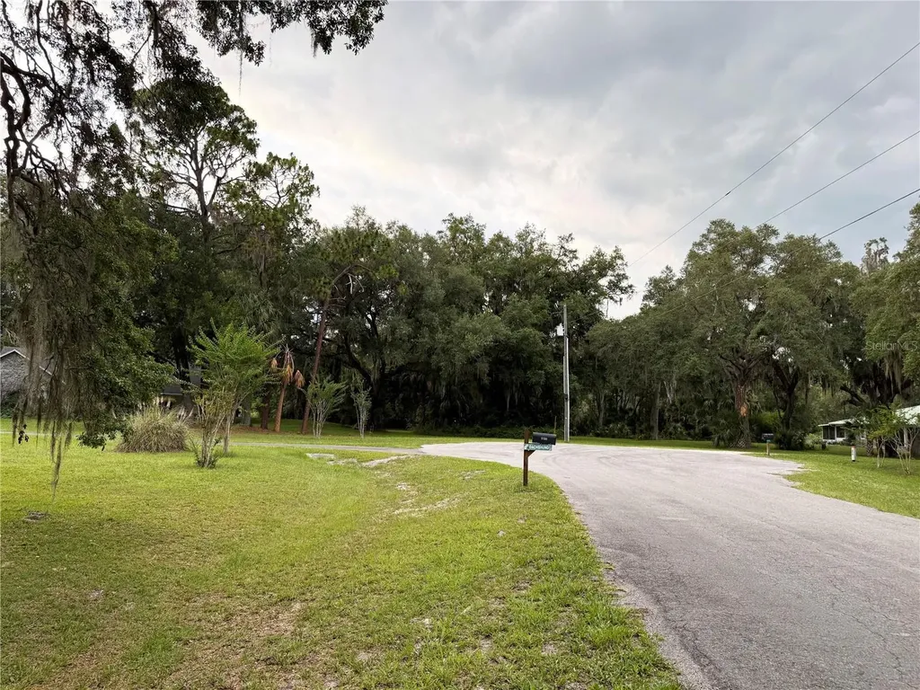 000 NW 68 Terrace Chiefland FL 32626
