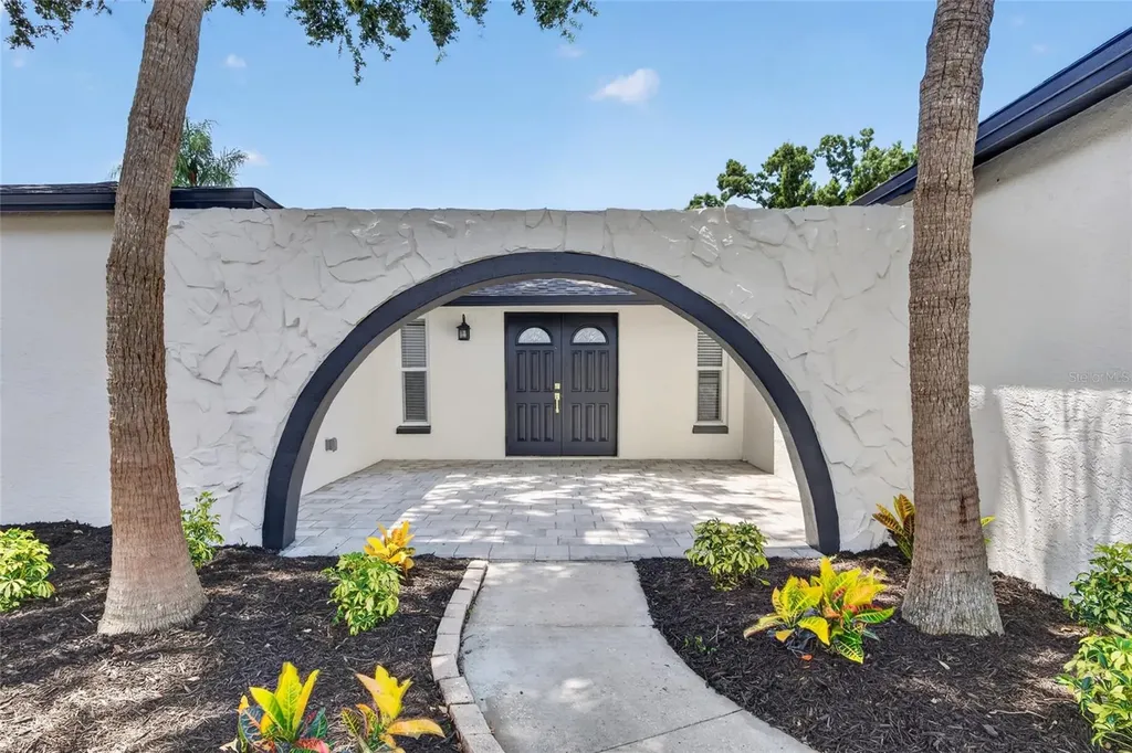 12114 Rhonda Terrace Seminole FL 33772