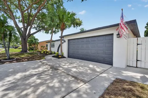 12114 Rhonda Terrace Seminole FL 33772