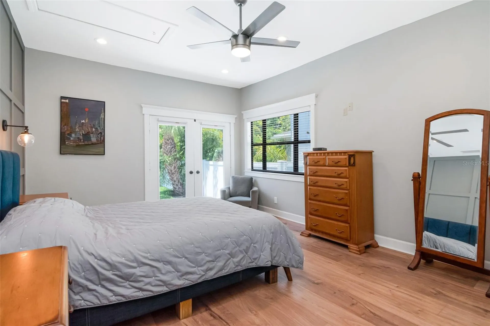 2507 W Gray Street Tampa FL 33609
