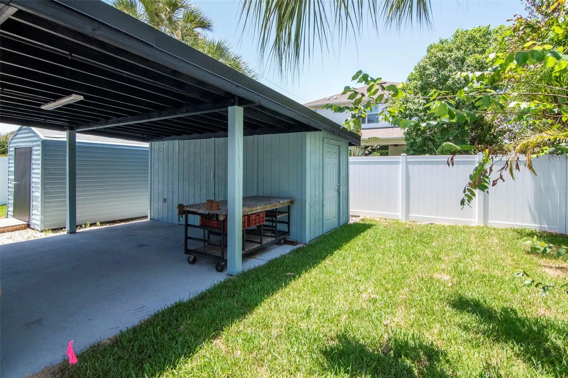 2507 W Gray Street Tampa FL 33609