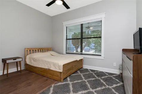 2507 W Gray Street Tampa FL 33609