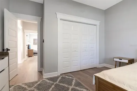 2507 W Gray Street Tampa FL 33609