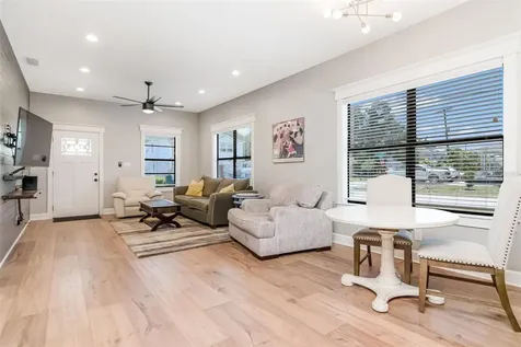 2507 W Gray Street Tampa FL 33609