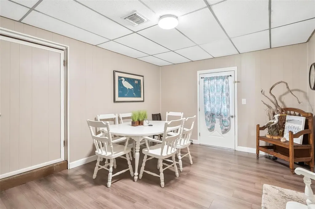 709 Cindy Avenue Fruitland Park FL 34731