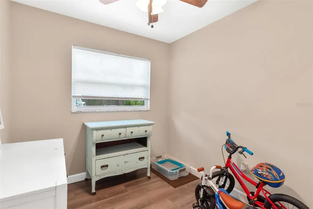 709 Cindy Avenue Fruitland Park FL 34731