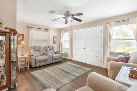 709 Cindy Avenue Fruitland Park FL 34731