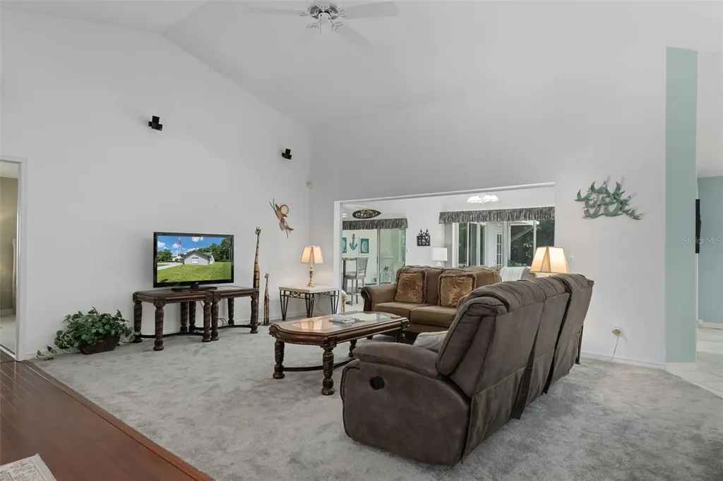43 Linder Circle Homosassa FL 34446