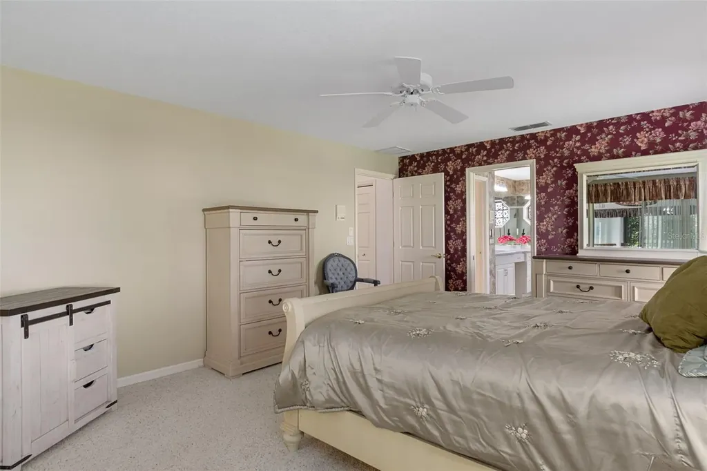43 Linder Circle Homosassa FL 34446