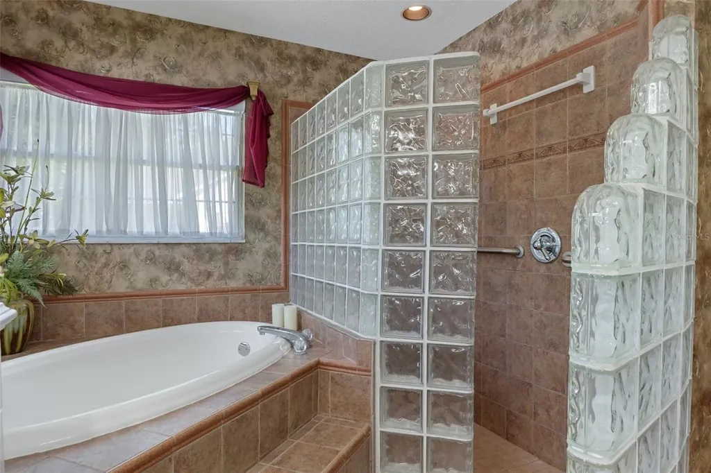 43 Linder Circle Homosassa FL 34446