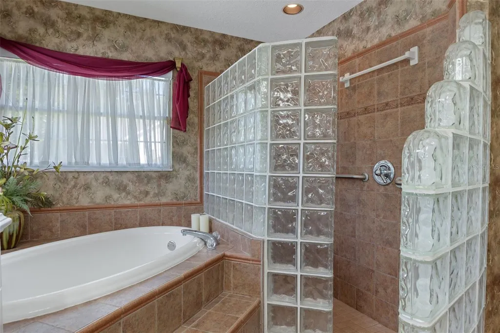 43 Linder Circle Homosassa FL 34446
