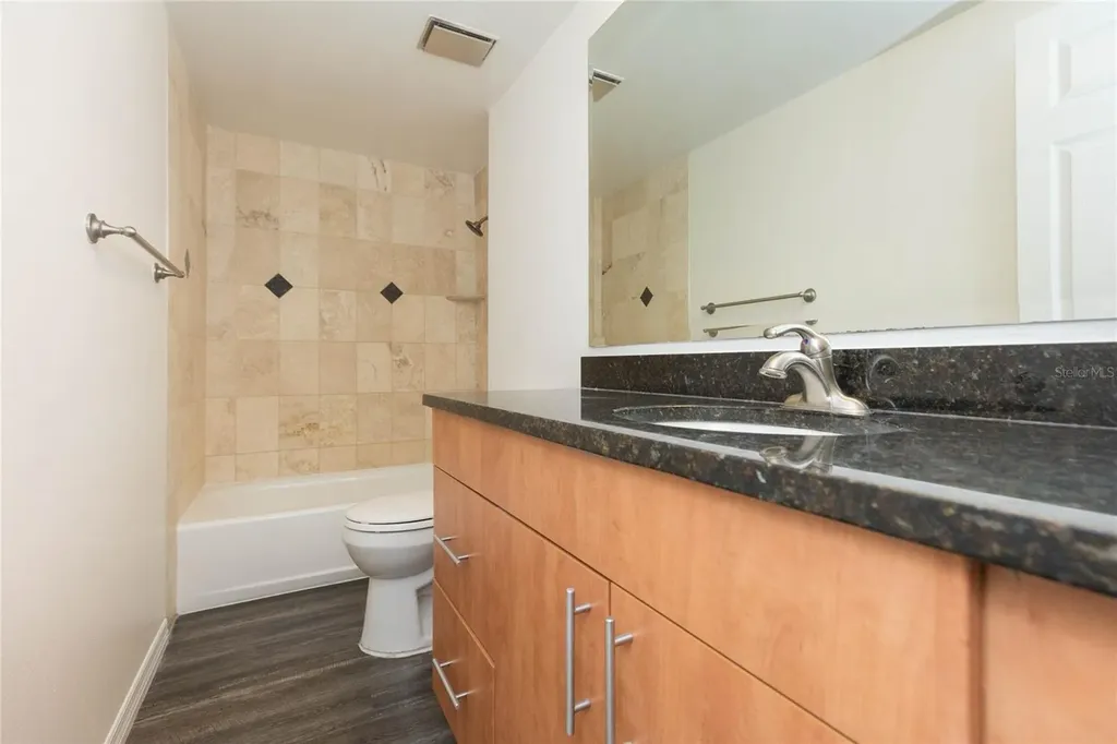 1511 S Bay Villa Place Tampa FL 33629