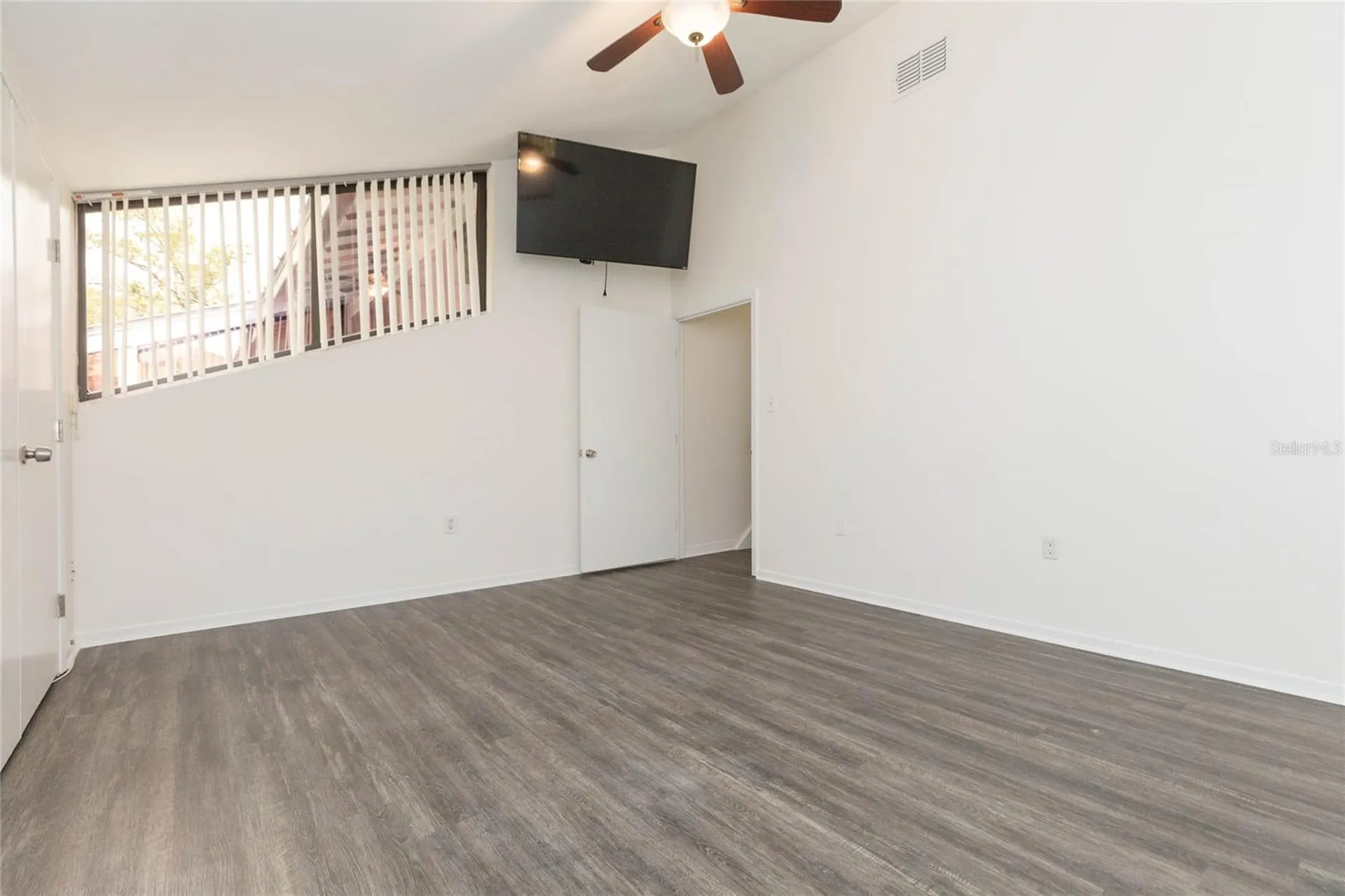 1511 S Bay Villa Place Tampa FL 33629