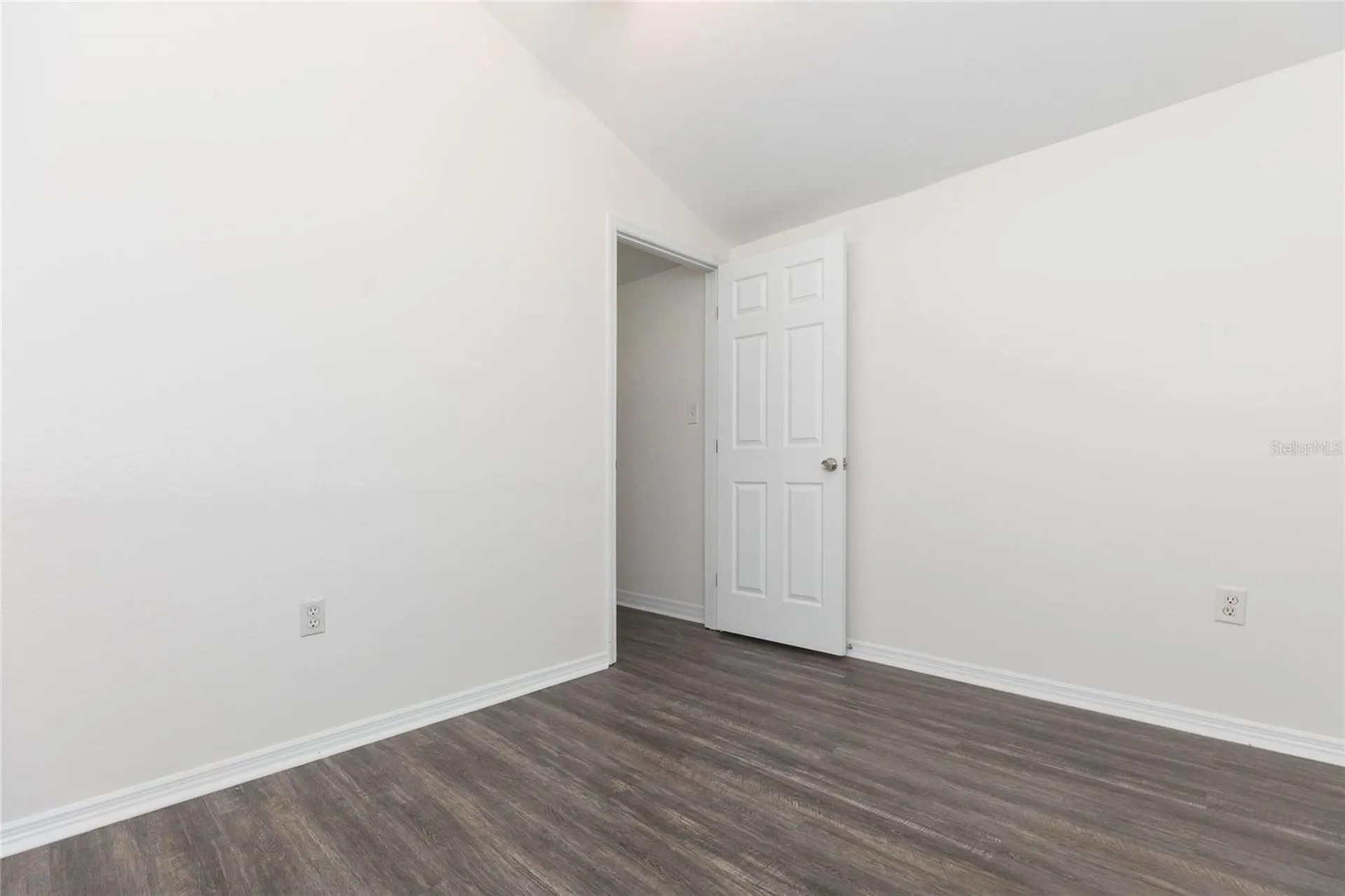 1511 S Bay Villa Place Tampa FL 33629