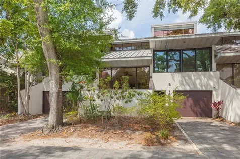 1511 S Bay Villa Place Tampa FL 33629