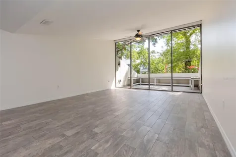 1511 S Bay Villa Place Tampa FL 33629