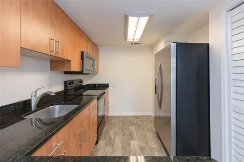 1511 S Bay Villa Place Tampa FL 33629