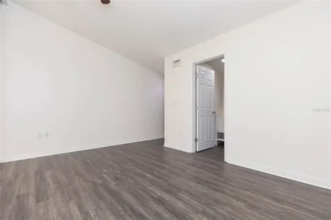 1511 S Bay Villa Place Tampa FL 33629