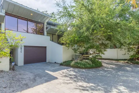 1511 S Bay Villa Place Tampa FL 33629