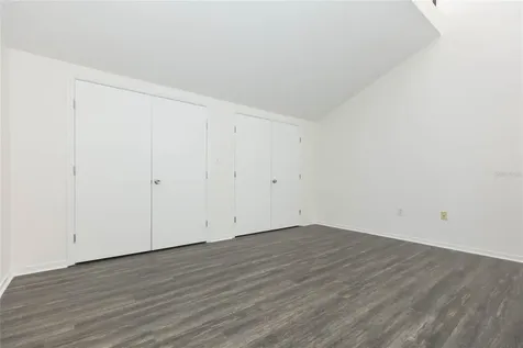 1511 S Bay Villa Place Tampa FL 33629