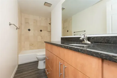 1511 S Bay Villa Place Tampa FL 33629