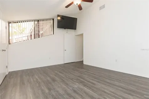 1511 S Bay Villa Place Tampa FL 33629