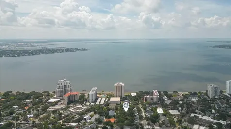 1511 S Bay Villa Place Tampa FL 33629