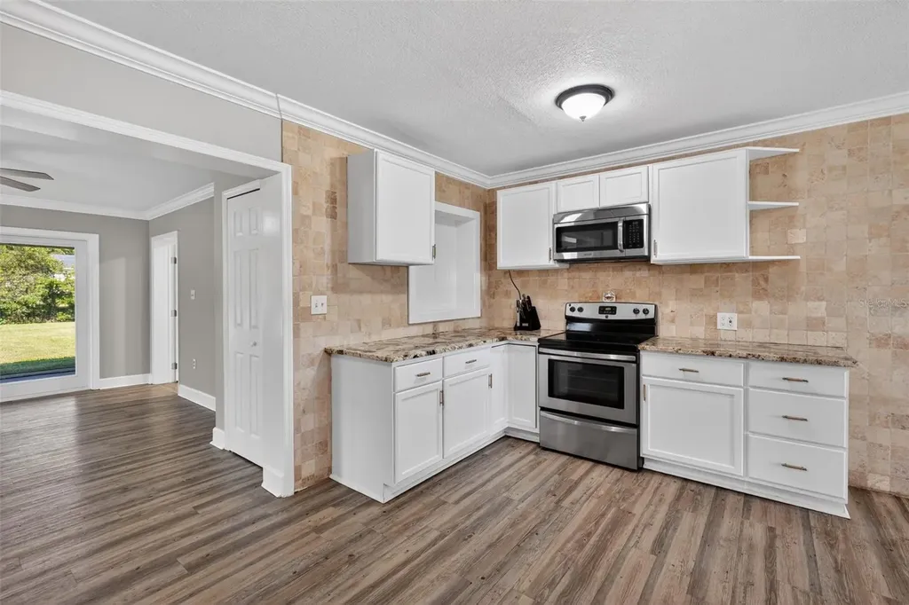 1330 S Shore Drive St Cloud FL 34771