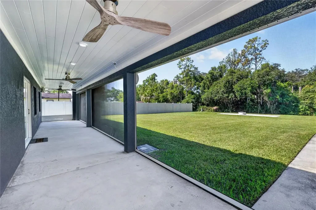 1330 S Shore Drive St Cloud FL 34771