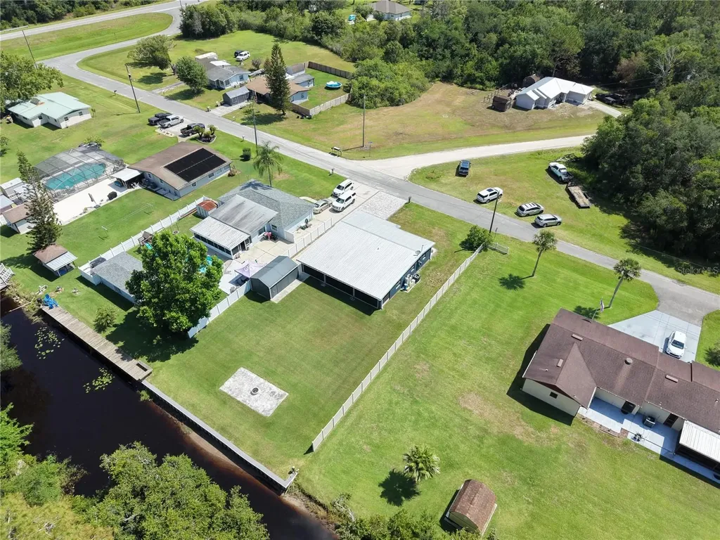 1330 S Shore Drive St Cloud FL 34771