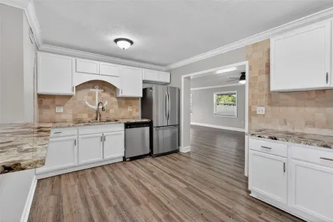 1330 S Shore Drive St Cloud FL 34771