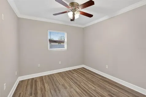 1330 S Shore Drive St Cloud FL 34771