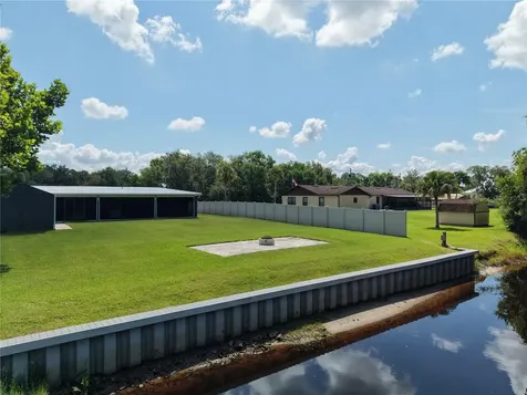 1330 S Shore Drive St Cloud FL 34771