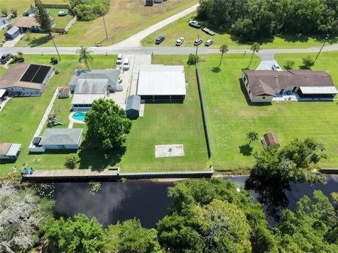 1330 S Shore Drive St Cloud FL 34771